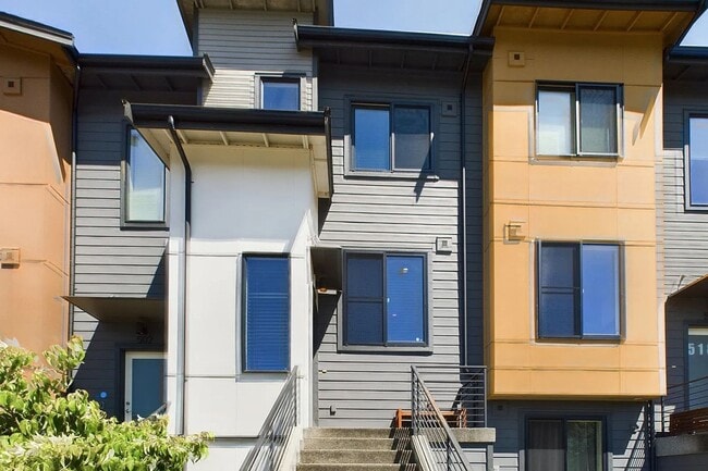 property at 510 Coho Walk SE