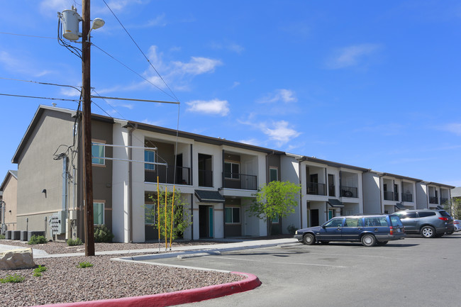 Sherman North in El Paso, TX - Foto de edificio - Building Photo