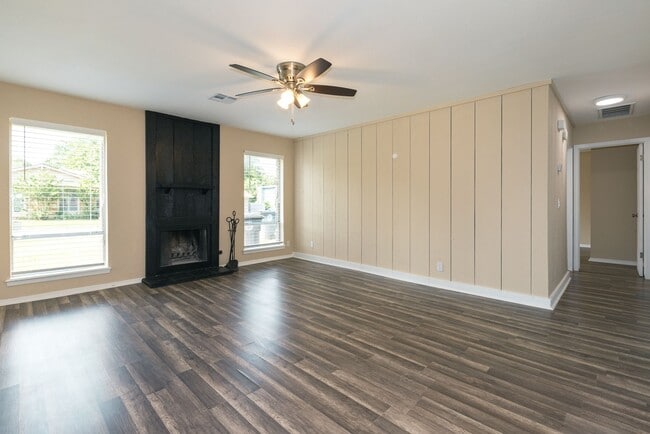 5906 E 33rd Ct-Unit -Unit 5906 in Tulsa, OK - Building Photo - Building Photo