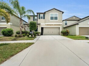 6959 King Crk Dr in Sun City Center, FL - Building Photo - Building Photo
