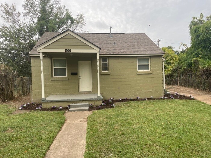 1991 S Dianne Cir in Memphis, TN - Building Photo