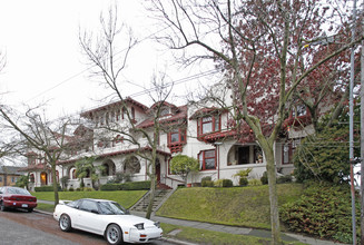 L'amourita in Seattle, WA - Foto de edificio - Building Photo