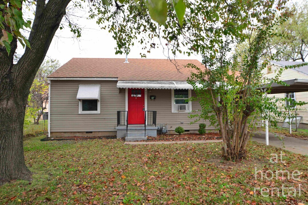4628 S 31st W Ave in Tulsa, OK - Building Photo