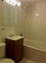 10138 Hartford Ct, Unit GC in Schiller Park, IL - Building Photo - Building Photo