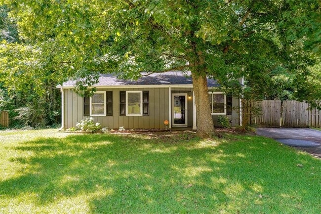 property at 3107 Del Monico Dr