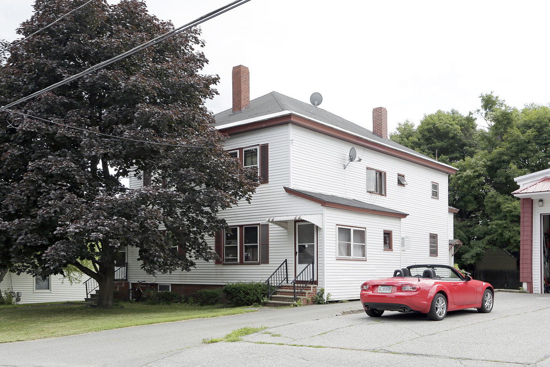 6 Myrtle St in Waterville, ME - Building Photo