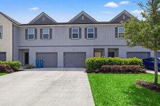 3252 Brookasher Dr in Jacksonville, FL - Building Photo - Building Photo