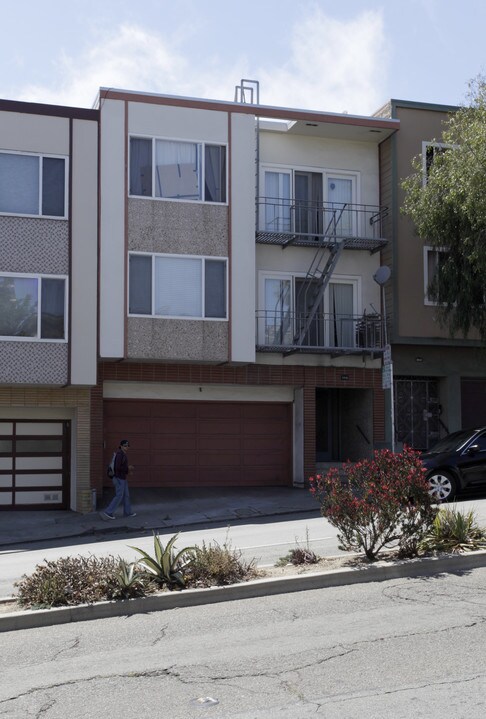 1410 Guerrero St in San Francisco, CA - Building Photo