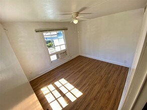 1836 Rivercrest St in Beaumont, TX - Building Photo - Building Photo