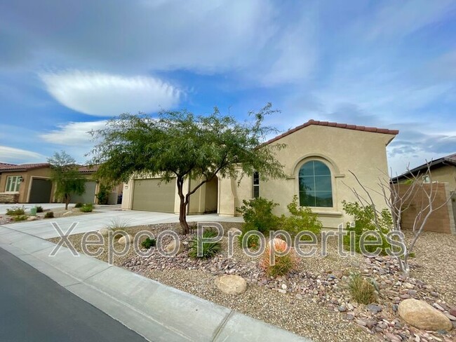 17 Bodega in Rancho Mirage, CA - Foto de edificio - Building Photo