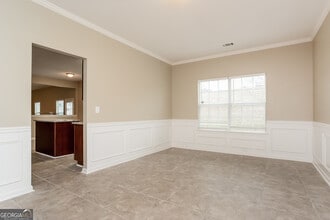 100 Quivas Ct in Atlanta, GA - Foto de edificio - Building Photo