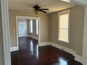 2319 Herr St in Harrisburg, PA - Building Photo - Building Photo