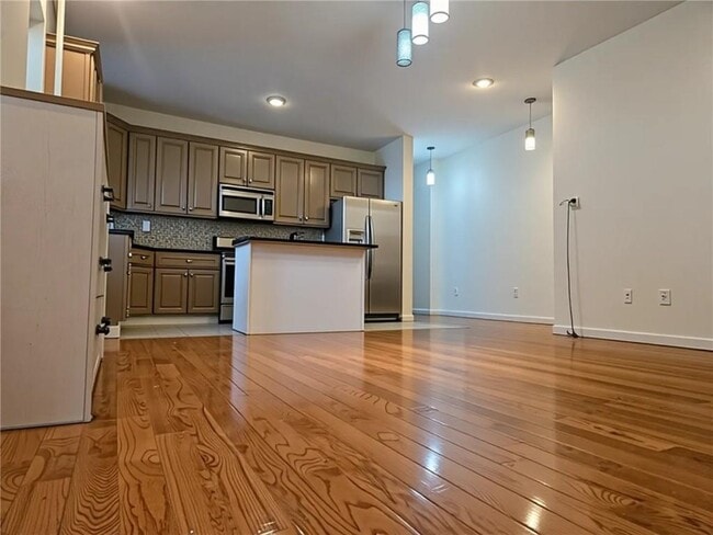 property at 302 Parkville Ave