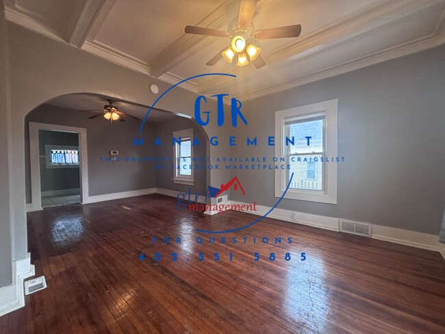 2904 Crown Point Ave in Omaha, NE - Building Photo - Building Photo