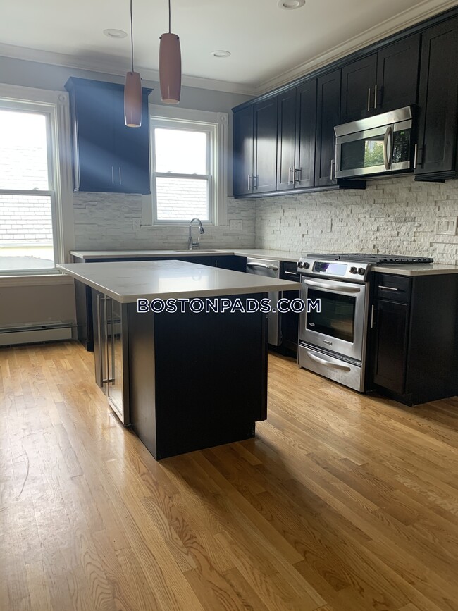 property at 12 Dorset St
