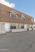 3019 E Glen Dr in El Paso, TX - Building Photo - Building Photo