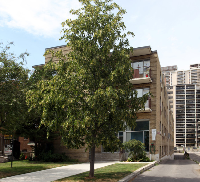 114 Broadway Ave in Toronto, ON - Building Photo - Building Photo