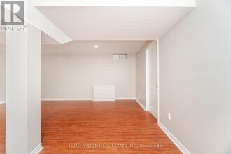 799 Silverthorn Mill Ave in Mississauga, ON - Building Photo - Building Photo