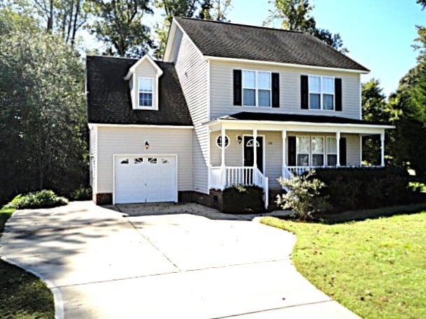property at 100 Creekbank Ct
