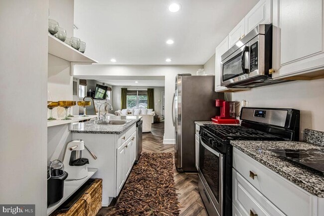property at 6106 Clay St NE