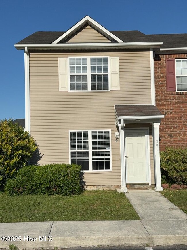 property at 201 Pinegrove Ct
