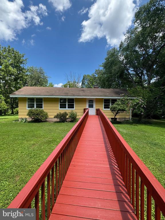 109 NJ-31 in Pennington, NJ - Building Photo - Building Photo