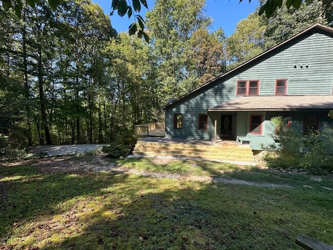 160 Lystra Hills Ln in Chapel Hill, NC - Building Photo - Building Photo