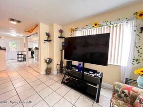 268 S Atlantic Ave in Cocoa Beach, FL - Building Photo - Building Photo