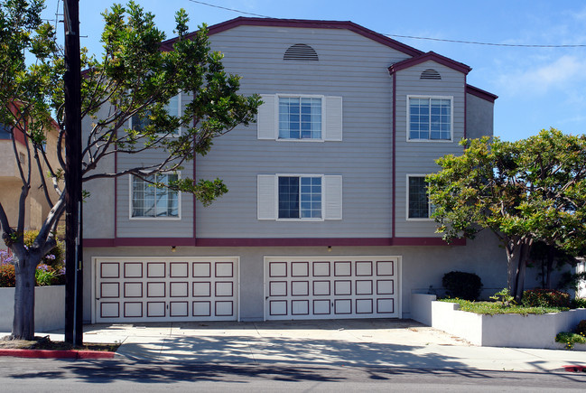 952 Cypress St in El Segundo, CA - Building Photo - Building Photo