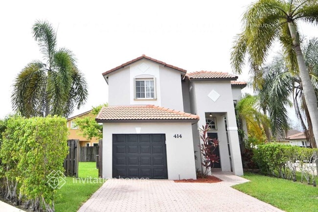property at 414 Lakeside Cir