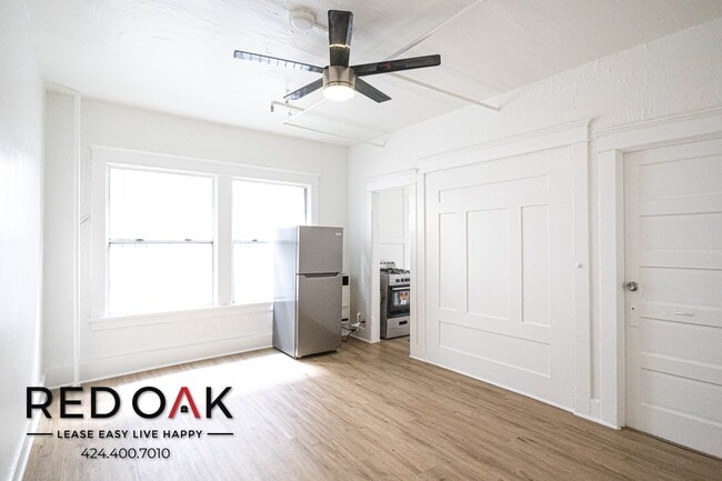 property at 1420 S Bonnie Brae St