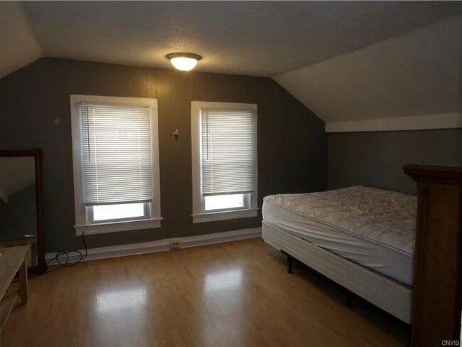 21 Maple Ave, Unit 21 Maple Ave in Cortland, NY - Building Photo - Building Photo