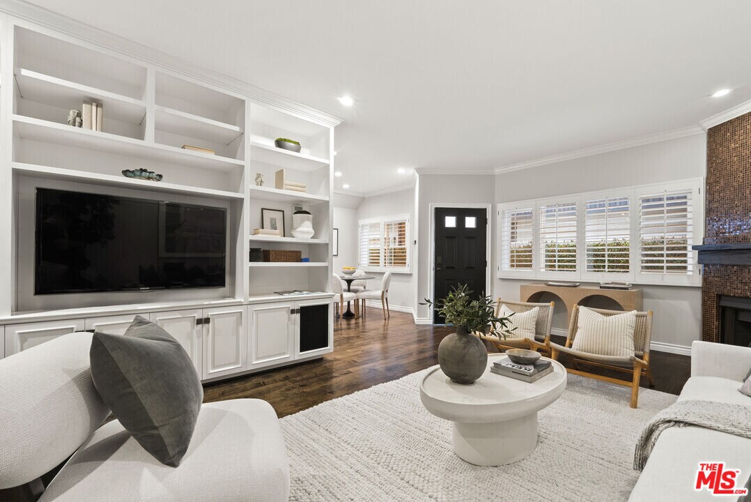 830 17th St in Santa Monica, CA - Building Photo