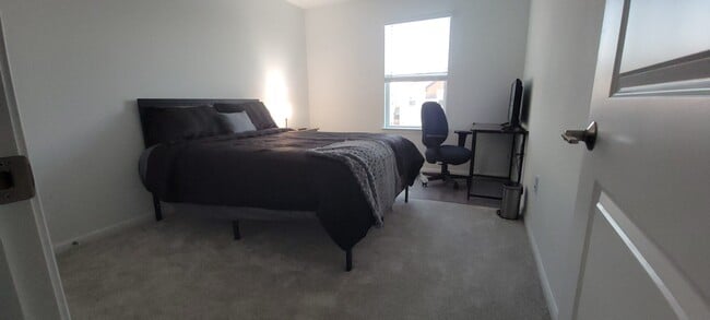 2911 Tavern Dr, Unit A in Pflugerville, TX - Foto de edificio - Building Photo