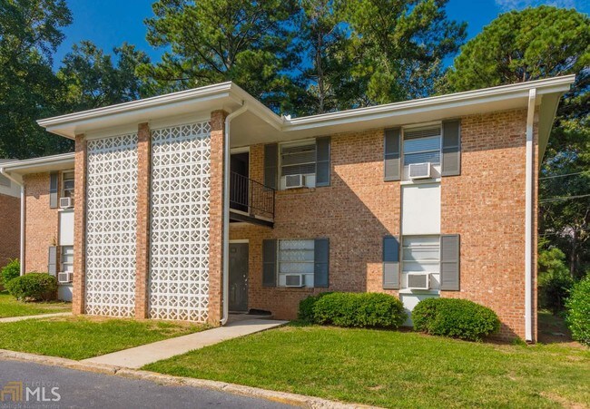200 Willow Rd-Unit -3B in Peachtree City, GA - Building Photo - Building Photo