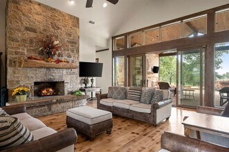 248 Howard Rd in Valley View, TX - Building Photo - Building Photo