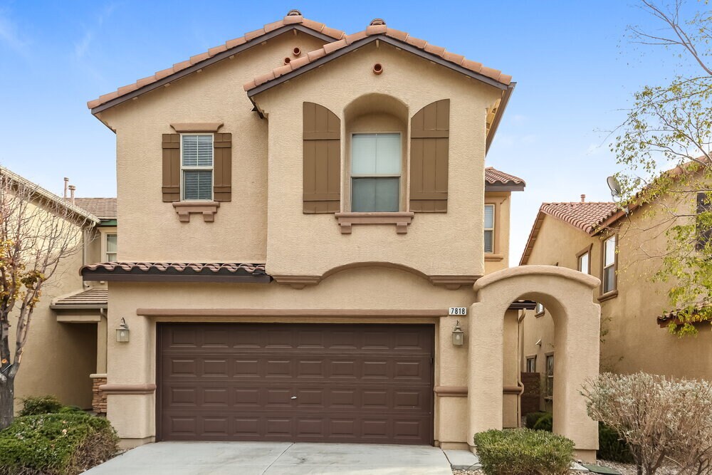 7818 N Tay River Ct in Las Vegas, NV - Foto de edificio