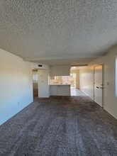 3609 Micheli Ct in Bakersfield, CA - Building Photo - Building Photo