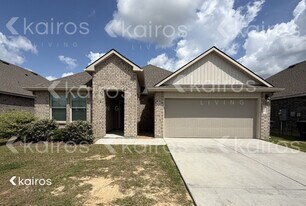 117 ORTHELLO COURT in Lafayette, LA - Building Photo