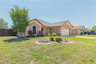 4510 Lauren MacKenzie Dr in Killeen, TX - Building Photo