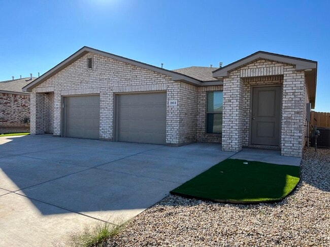 property at 2005 Corpus Ave