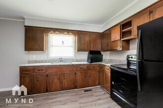 3624 Somerset Dr in Gastonia, NC - Building Photo - Building Photo