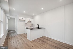 3458 Frankford Ave in Philadelphia, PA - Building Photo