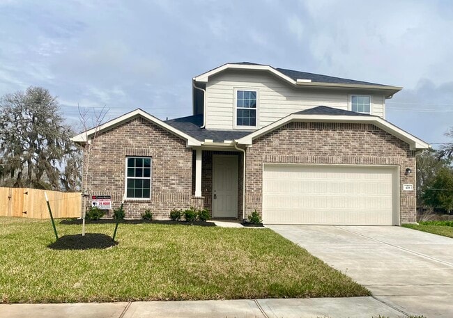 399 Magnolia Ln