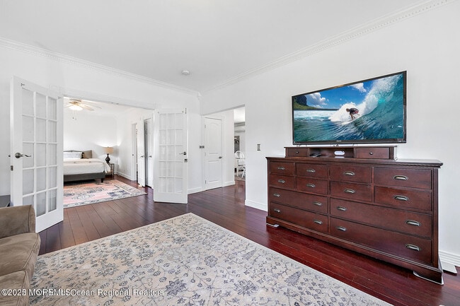 8 Calvert Ave in Long Branch, NJ - Building Photo - Building Photo