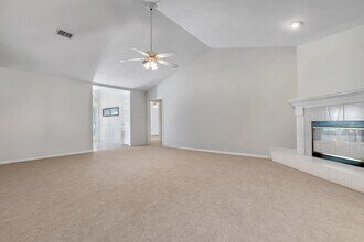 3528 Leighton Hall Ct in Tallahassee, FL - Building Photo - Building Photo