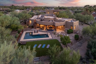 6708 E Calle de Las Estrellas Rd in Cave Creek, AZ - Building Photo - Building Photo