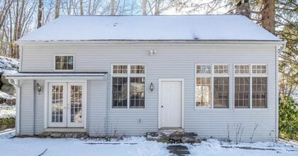 50 Mountain Rd in Redding, CT - Building Photo - Building Photo