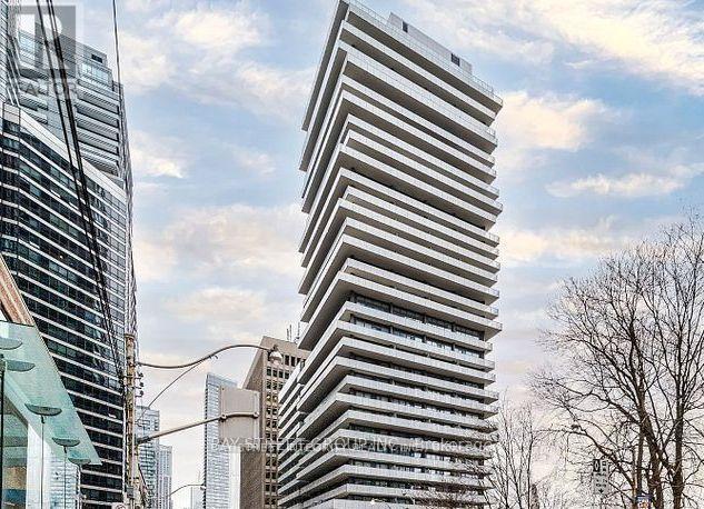 57 St Joseph St in Toronto, ON - Building Photo - Building Photo