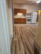 621 Melwood Ave, Unit 1st Fl in Pittsburgh, PA - Building Photo - Building Photo